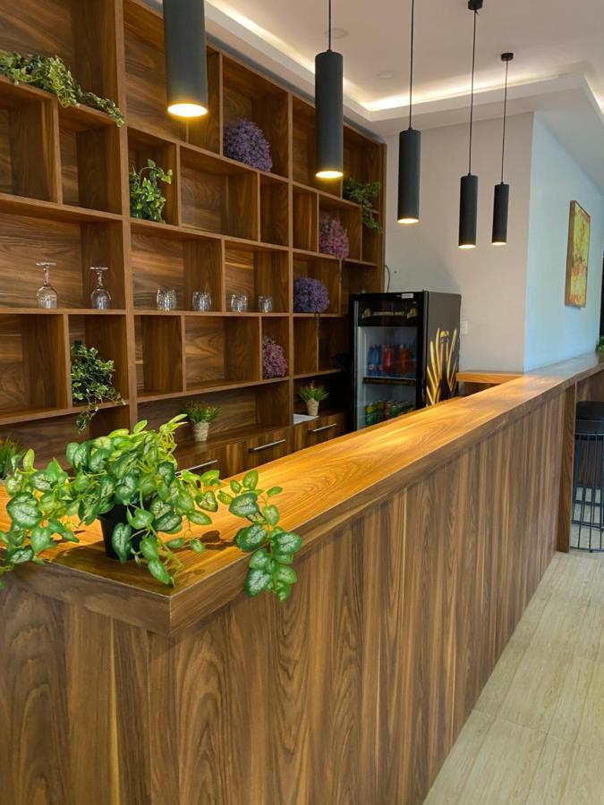 The Cabin Hotel アクラ エクステリア 写真